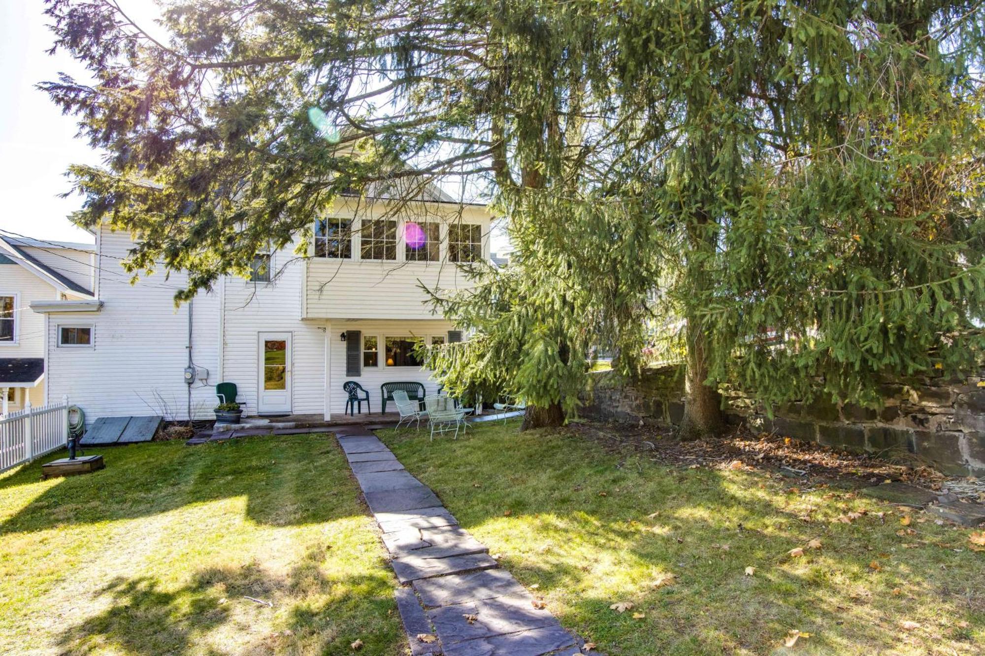 Victorian Home With Porch 6 Mi To Hickory Run Park! White Haven Exterior foto
